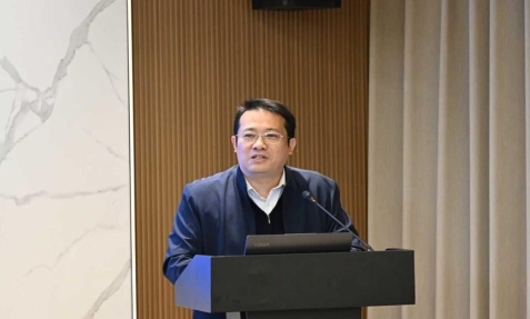 华南农业大学公共管理学院院长唐斌教授致辞